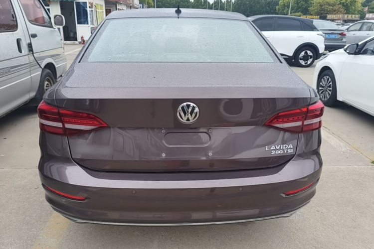 Volkswagen Lavida 2018 #4 Volkswagen Lavida 2018 car image #4