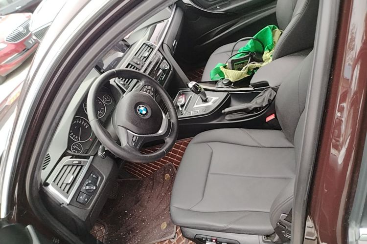 BMW 3 Series 2017 #16 BMW 3 Series 2017 immagine di auto #16