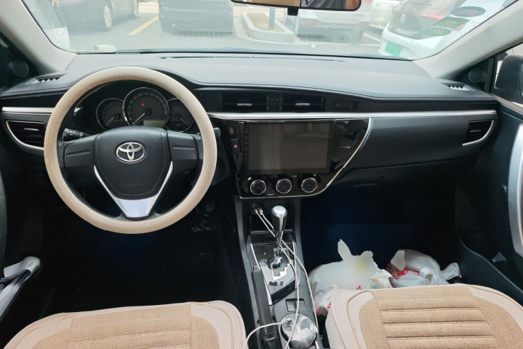 Toyota Corolla 2018 #7 Toyota Corolla 2018 car image #7