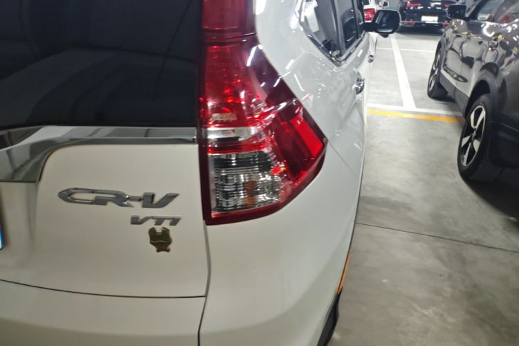 Honda CR-V 2016 #8 Honda CR-V 2016 car image #8
