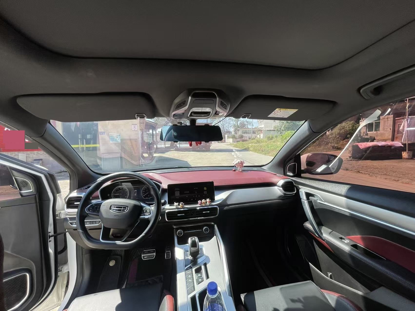 GEELY Coolray 2021 immagine di auto #9