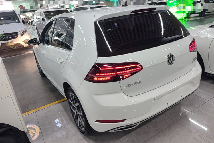 Volkswagen Golf 2019 #5 Volkswagen Golf 2019 car image #5