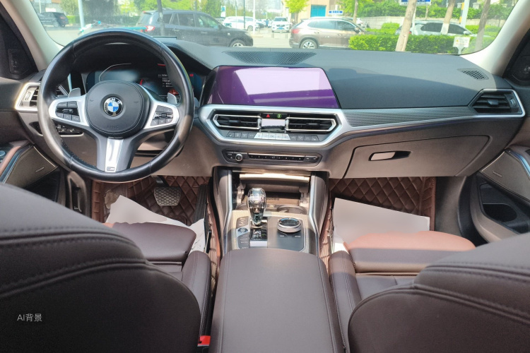 BMW 3 Series 2020 car image #11
