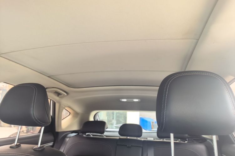 GEELY Emgrand GS 2018 car image #18