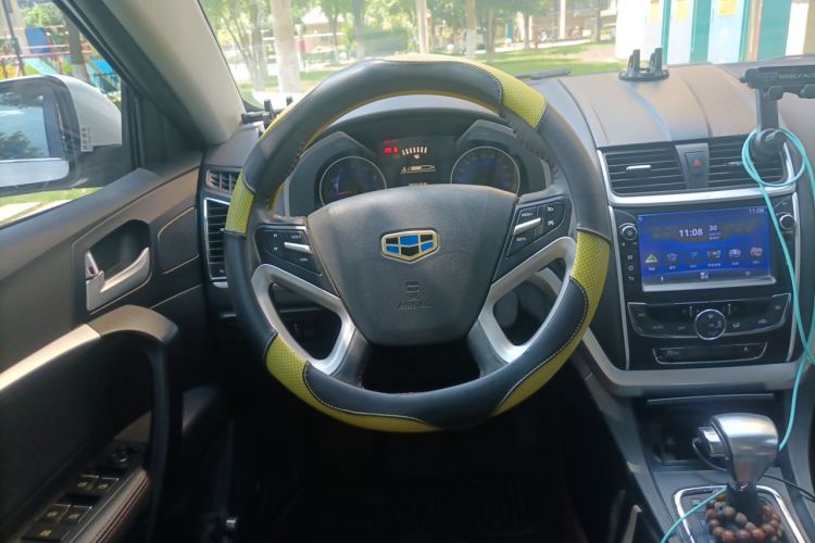 GEELY Emgrand 2015 #11 GEELY Emgrand 2015 car image #11