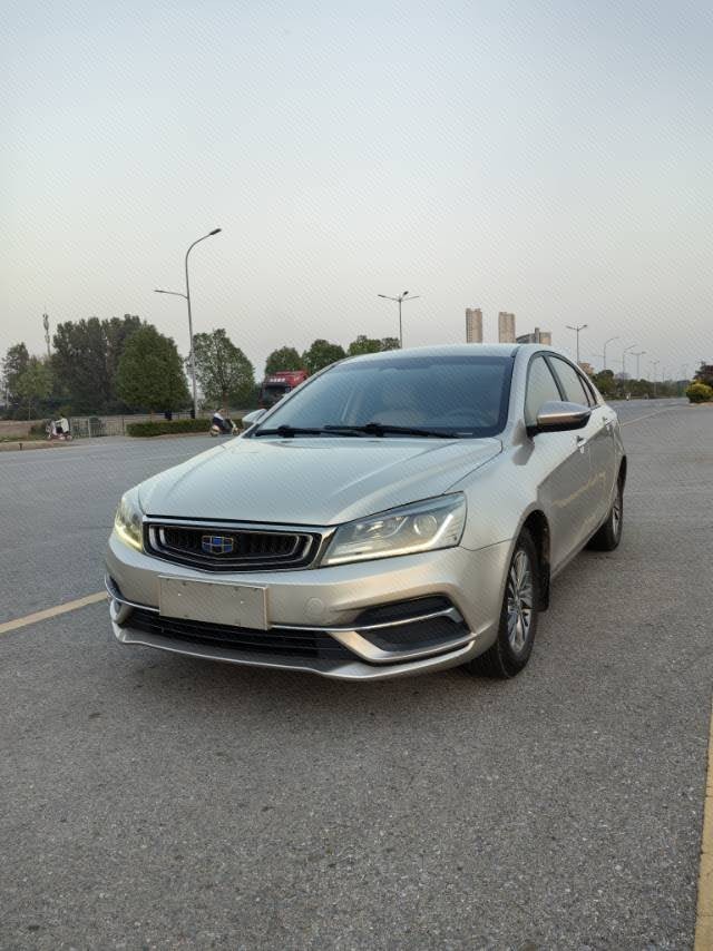 GEELY Emgrand 2018 GEELY Emgrand 2018 imagen de coche