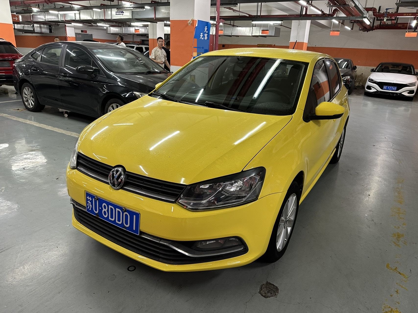Volkswagen Polo 2015 Volkswagen Polo 2015 car image