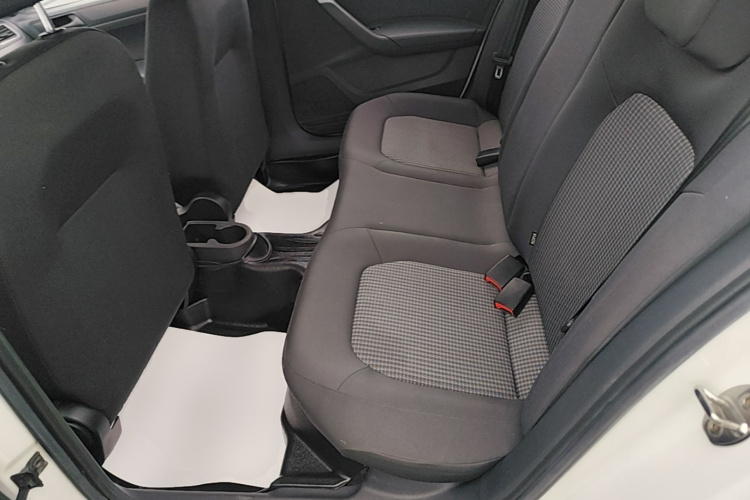 Volkswagen Santana 2019 #17 Volkswagen Santana 2019 car image #17