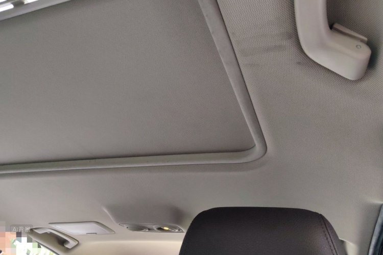 BMW 3 Series 2018 car image #20