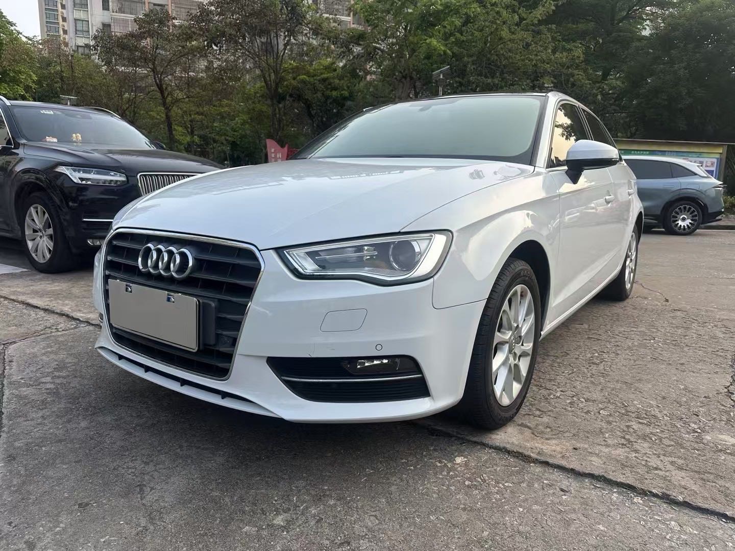 2016 2016 car image