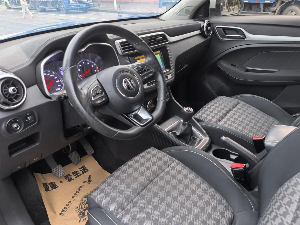 MG ZS 2018 car image #20