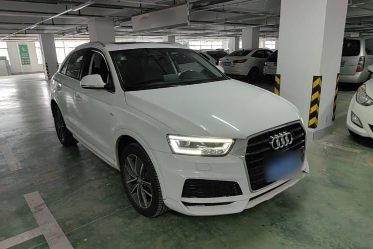Audi Q3 2019 #4 Audi Q3 2019 car image #4