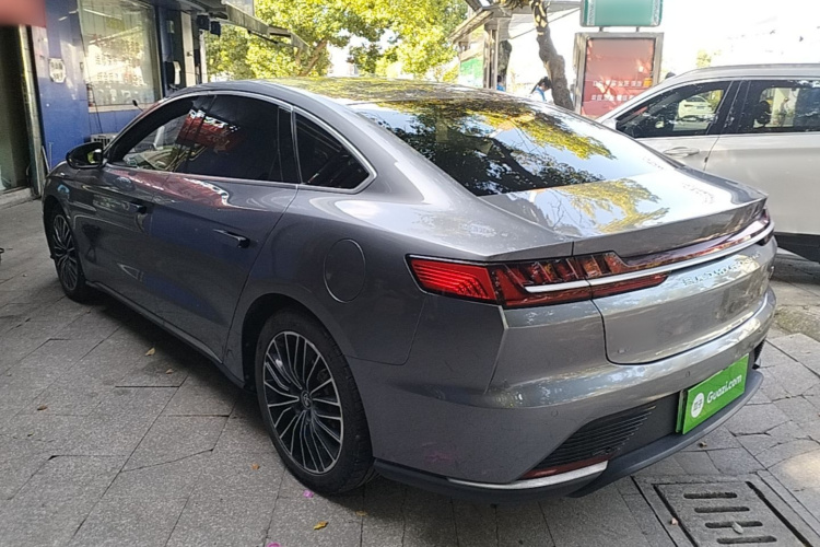 BYD Han 2021 immagine di auto #5