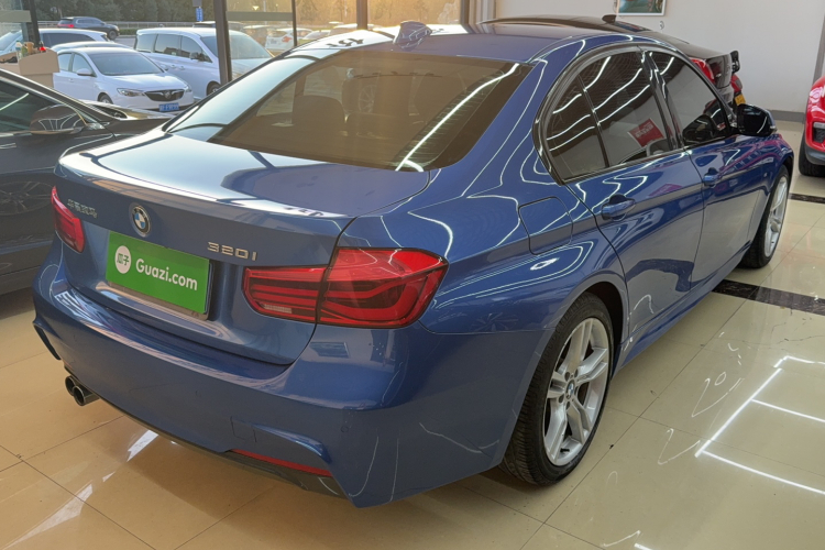 BMW 3 Series 2017 صورة سيارة #5