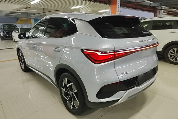 BYD Yuan Plus 2023 #5 BYD Yuan Plus 2023 car image #5