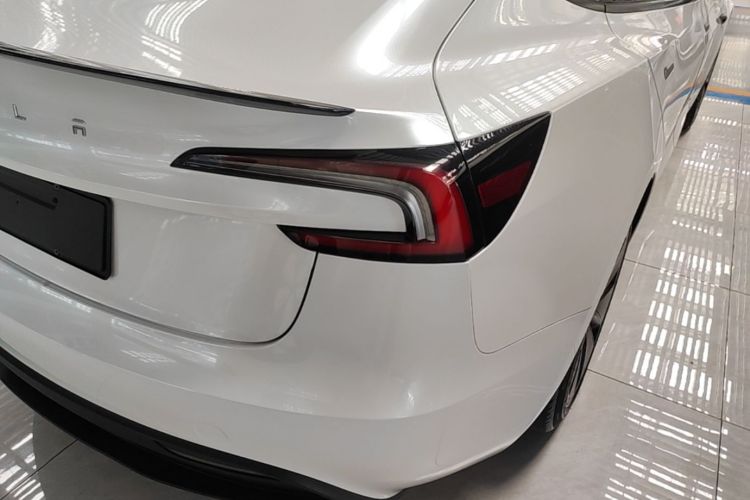Tesla Model 3 2023 #8 Tesla Model 3 2023 car image #8