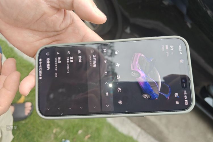 Tesla Model Y 2022 car image #10