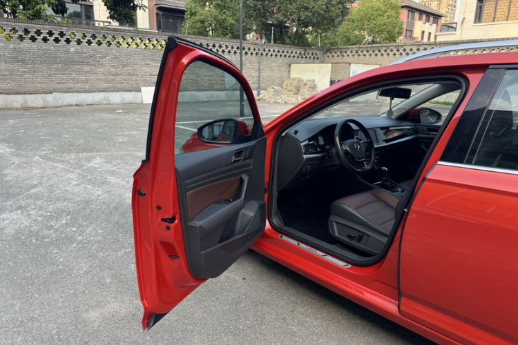 Volkswagen Lavida 2018 #14 Volkswagen Lavida 2018 car image #14