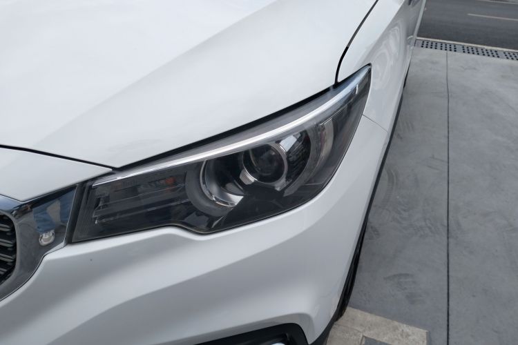 MG ZS 2019 car image #23