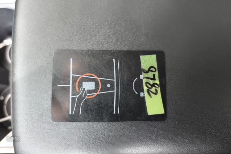 Tesla Model Y 2021 #10 Tesla Model Y 2021 car image #10