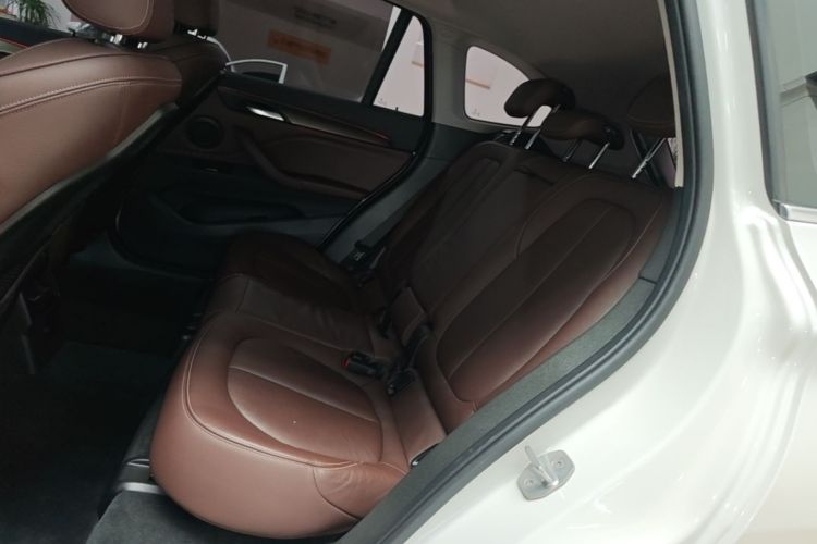 BMW X1 2018 #17 BMW X1 2018 car image #17
