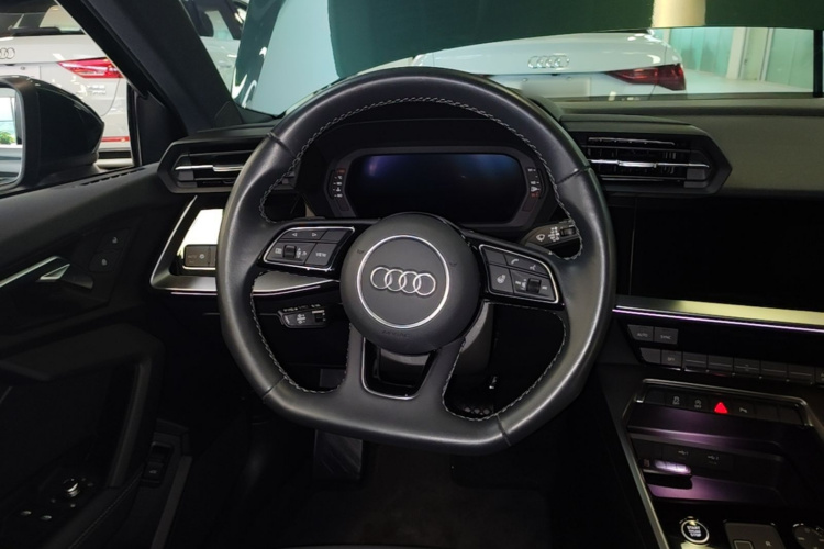 Audi A3 2024 car image #12