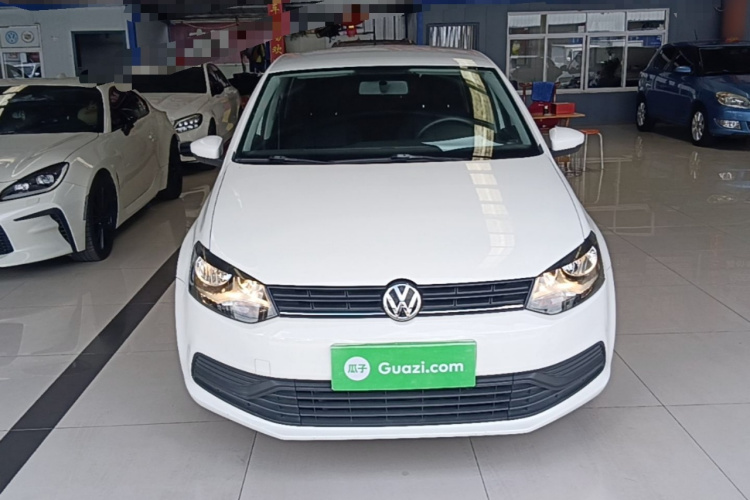 Volkswagen Polo 2018 car image #3