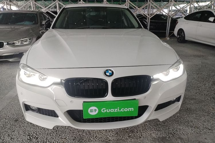 BMW 3 Series 2018 #3 BMW 3 Series 2018 car image #3