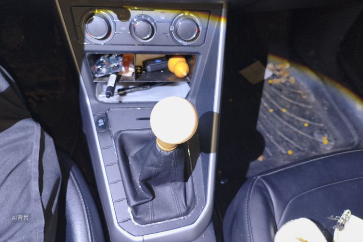 Volkswagen Polo 2020 صورة سيارة #16