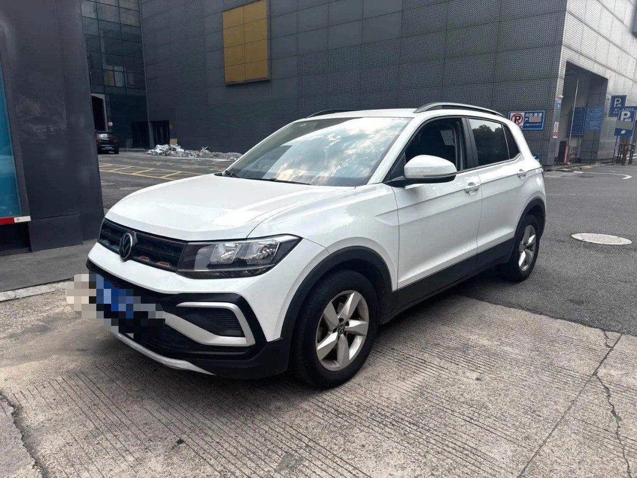 Volkswagen T-Cross 2025 Volkswagen T-Cross 2025 car image
