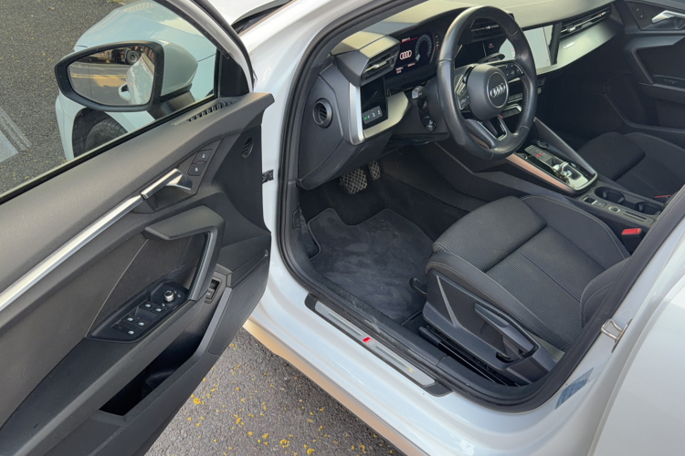 Audi A3 2021 car image #9