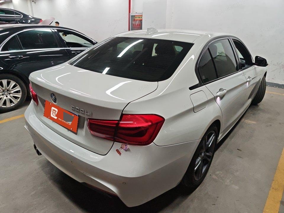 BMW 3 Series 2018 #5 BMW 3 Series 2018 car image #5