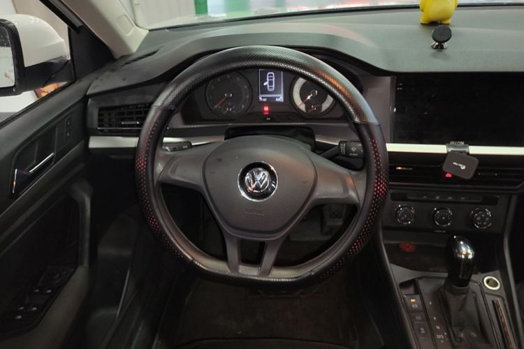 Volkswagen Lavida 2019 #11 Volkswagen Lavida 2019 car image #11