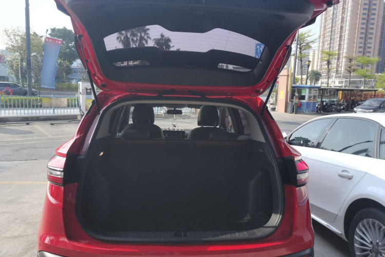 GEELY Coolray 2022 #21 GEELY Coolray 2022 car image #21