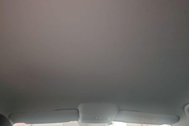 Volkswagen Polo 2018 car image #20