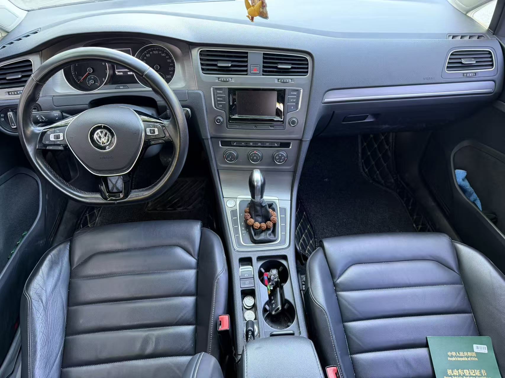Volkswagen Golf 2016 car image #8
