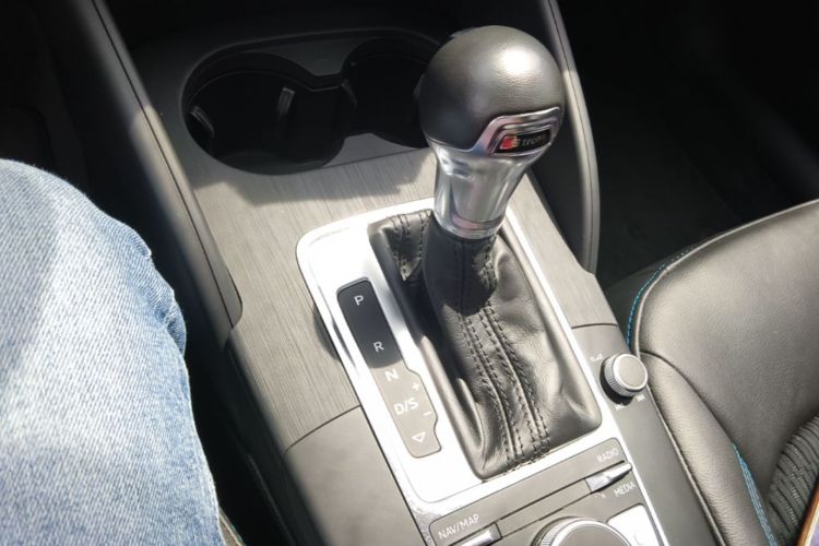 Audi A3 2019 car image #14