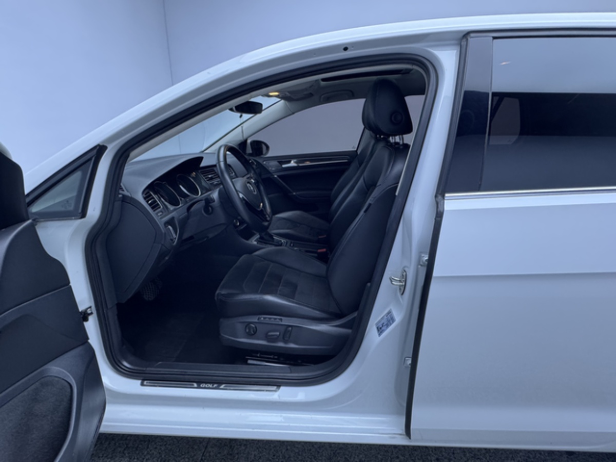 Volkswagen Golf 2018 imagen de coche #6