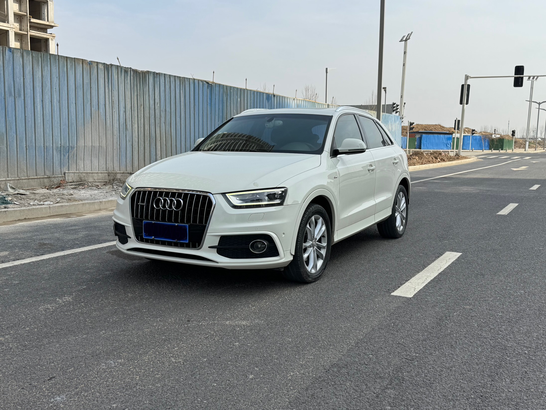 Audi Q3 2013 Audi Q3 2013 imagen de coche