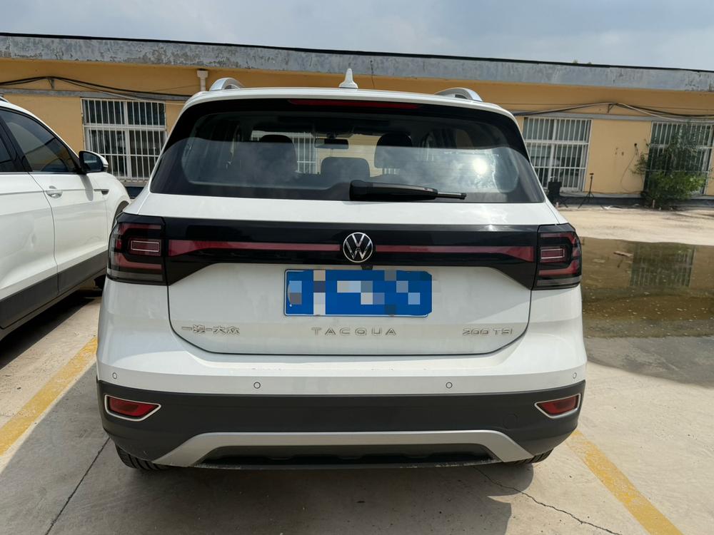 Volkswagen Tacqua 2024 immagine di auto #4