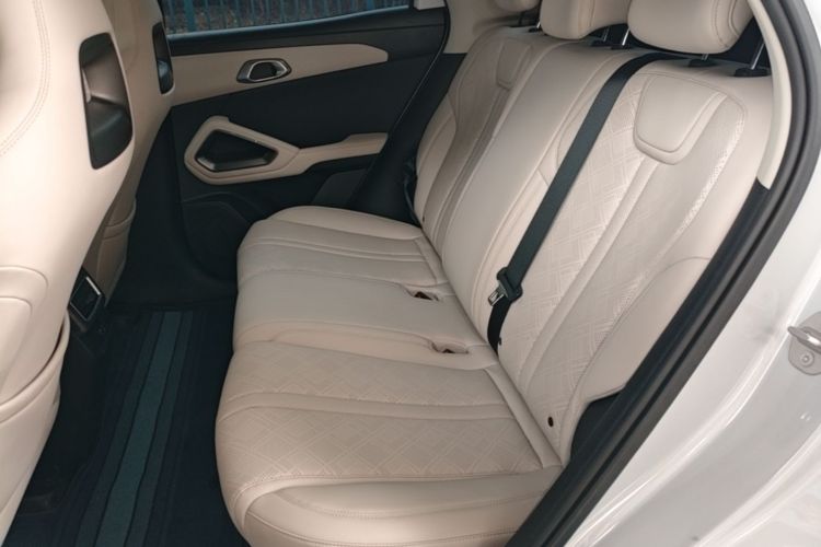 BYD YuanUP 2025 #17 BYD YuanUP 2025 imagem de carro #17