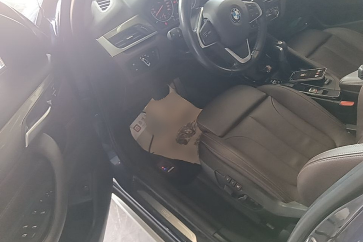 BMW X1 2017 car image #12