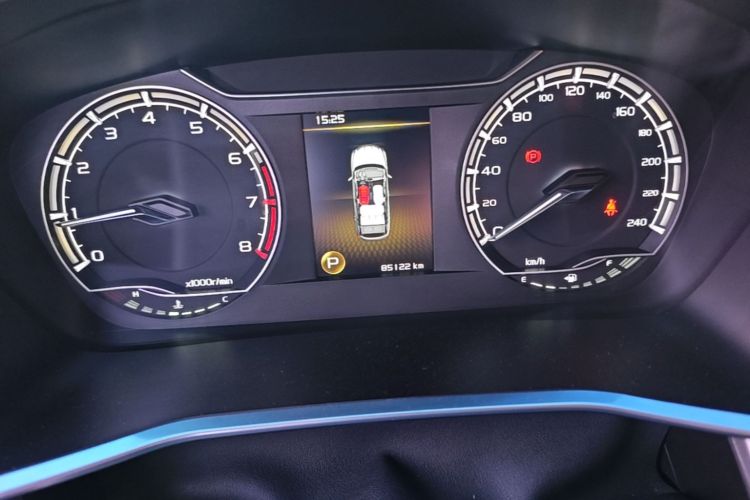GEELY Coolray 2021 car image #12