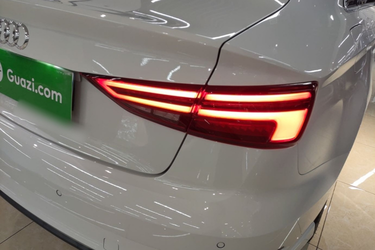 Audi A3 2019 car image #8