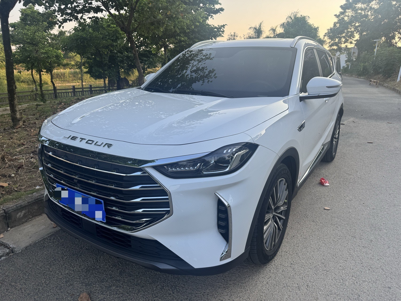 Jetour X70 PLUS 2024 car image 
