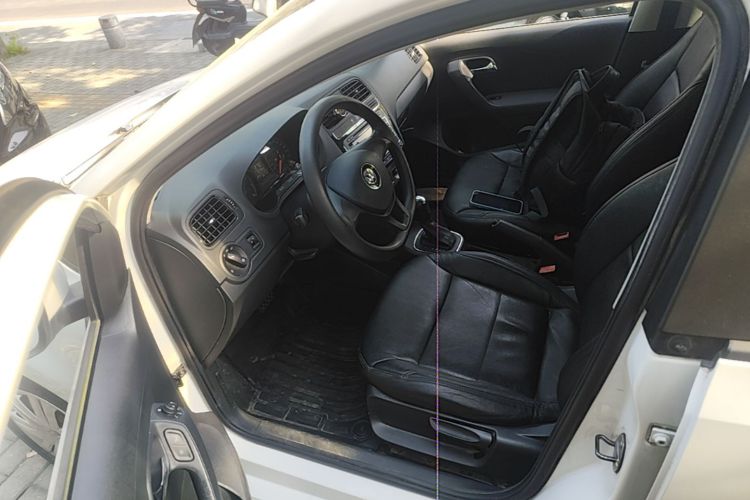 Volkswagen Polo 2017 #16 Volkswagen Polo 2017 car image #16