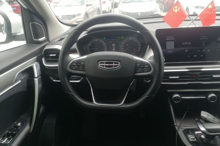 GEELY Coolray 2022 car image #15