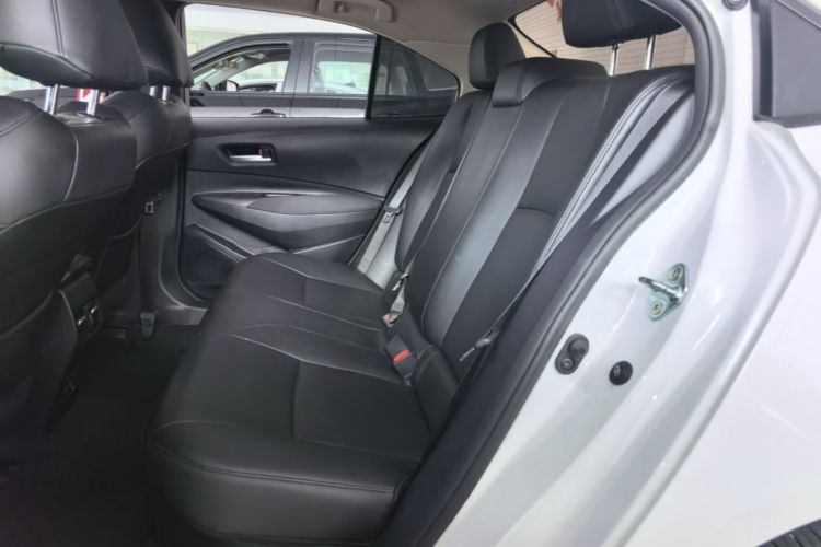 Toyota Corolla 2023 car image #17