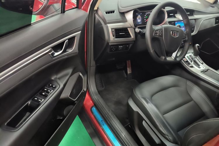 GEELY Emgrand GS 2019 car image #16