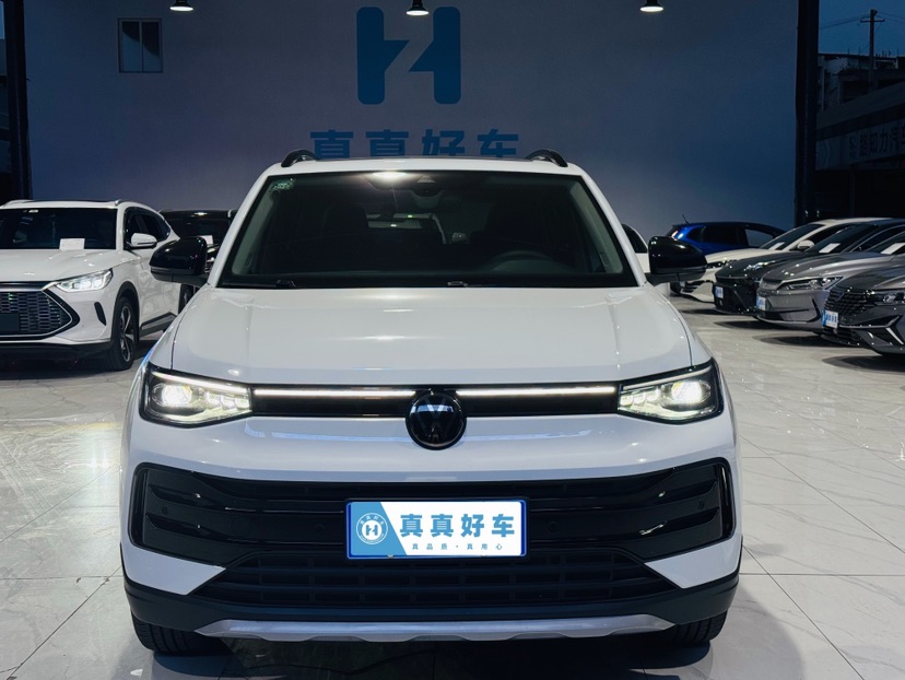 Volkswagen Tharu 2025 #2 Volkswagen Tharu 2025 car image #2